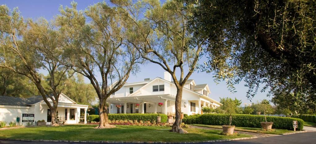 The Wedding Website of Clara Constable and Frank Borba