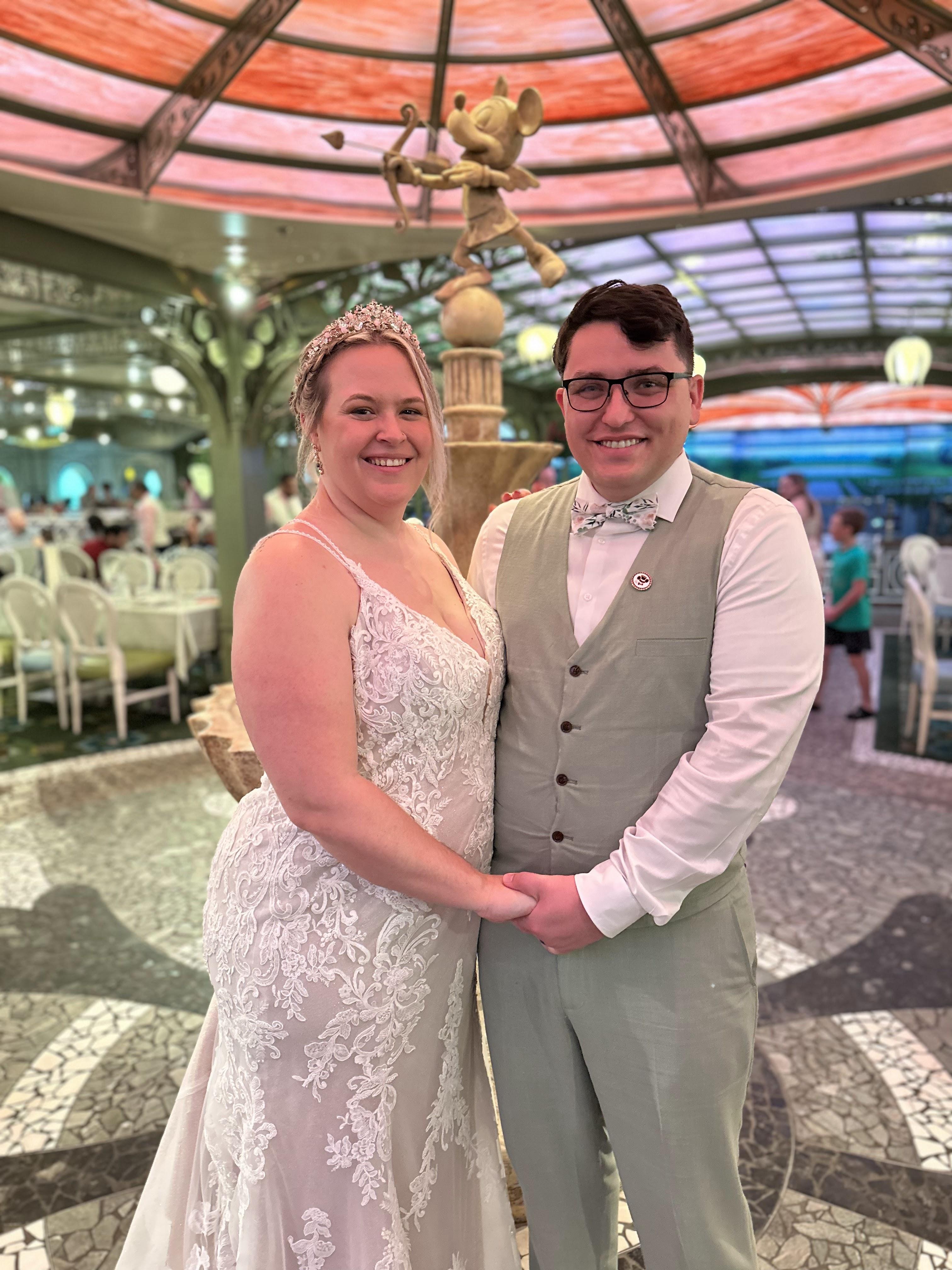 e8fb99a5-84a1-4090-a18b-44d58a9ea3ff