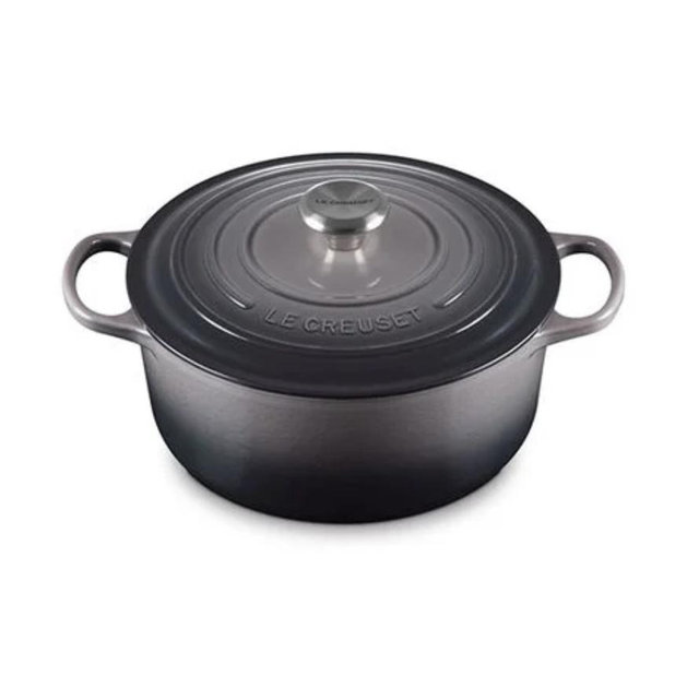 Signature Round Dutch Oven