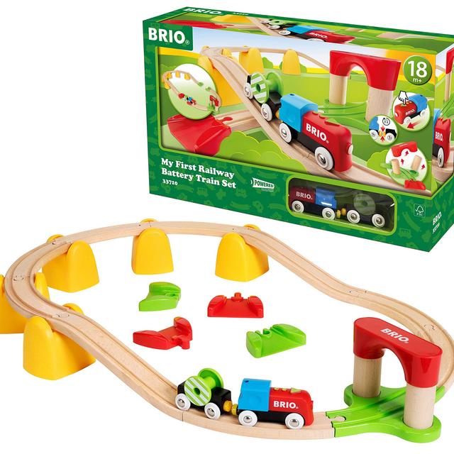 Brio World 33710 - My First Railway Battery Operated Train Set - 25 Piece Wood Train Set Toy with Accessories and Wooden Tracks for Kids Ages 18 Months and Up