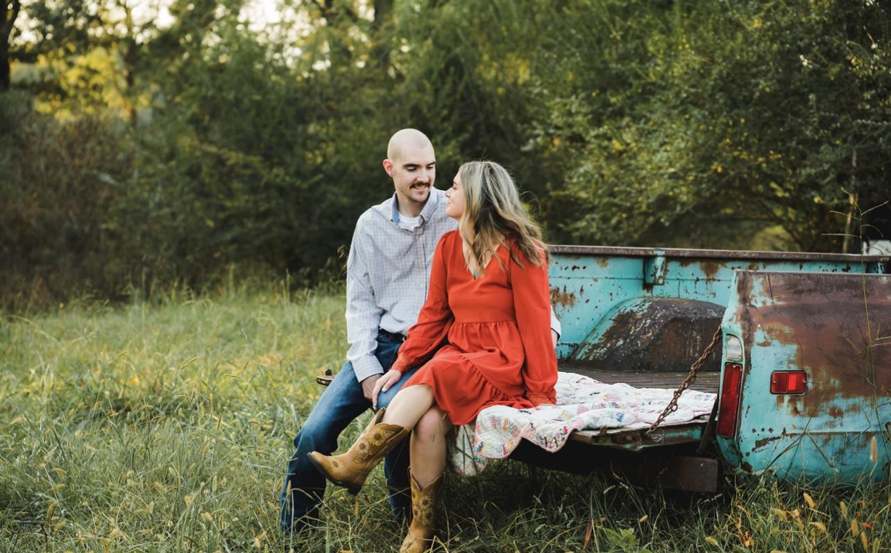 The Wedding Website of Hailey Summers and Justin Nelson