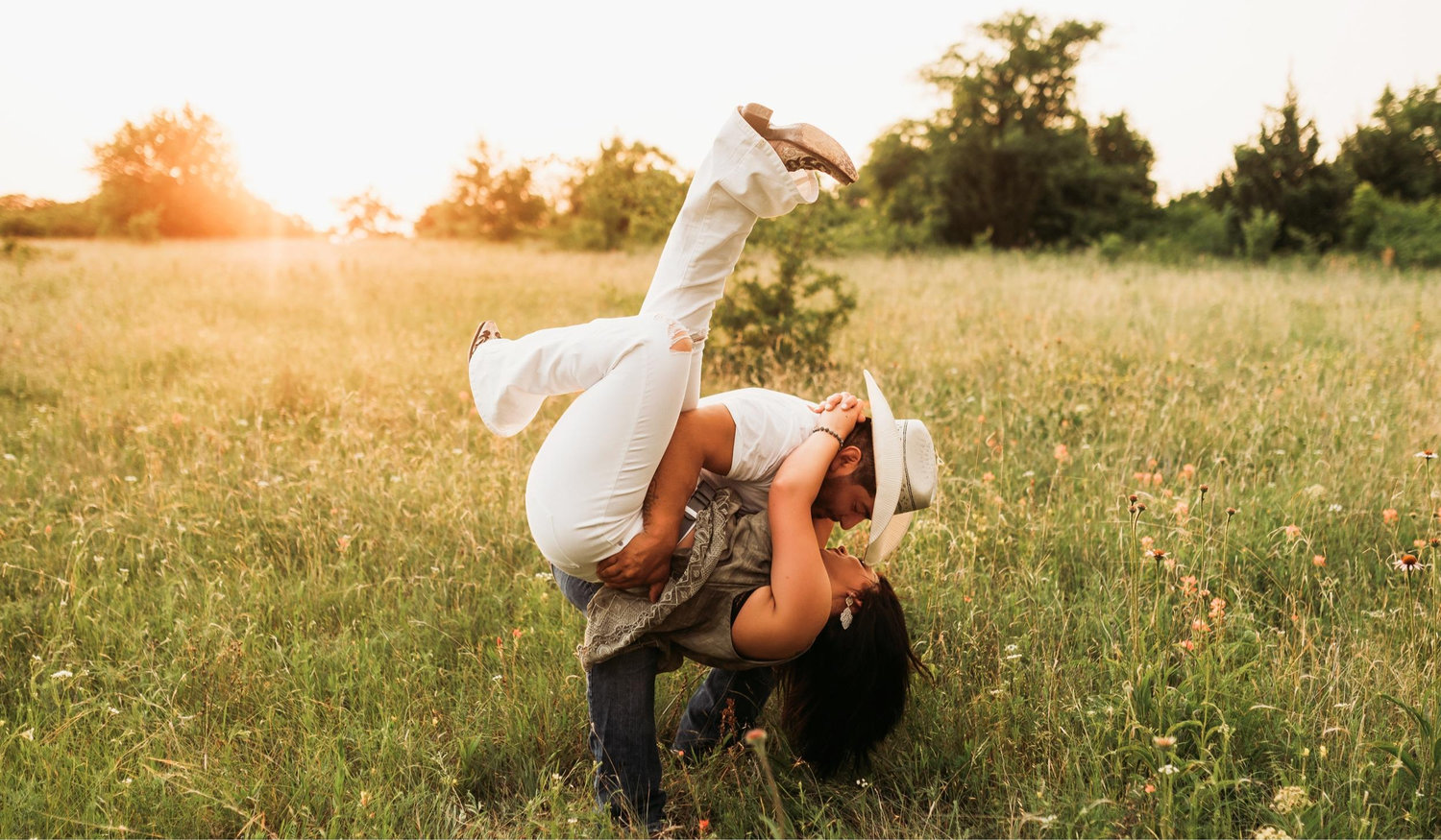 The Wedding Website of Shaman Hickman and Fidel Vital