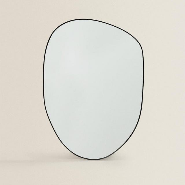 ZARA HOME – SMALL IRREGULAR-SHAPED MIRROR