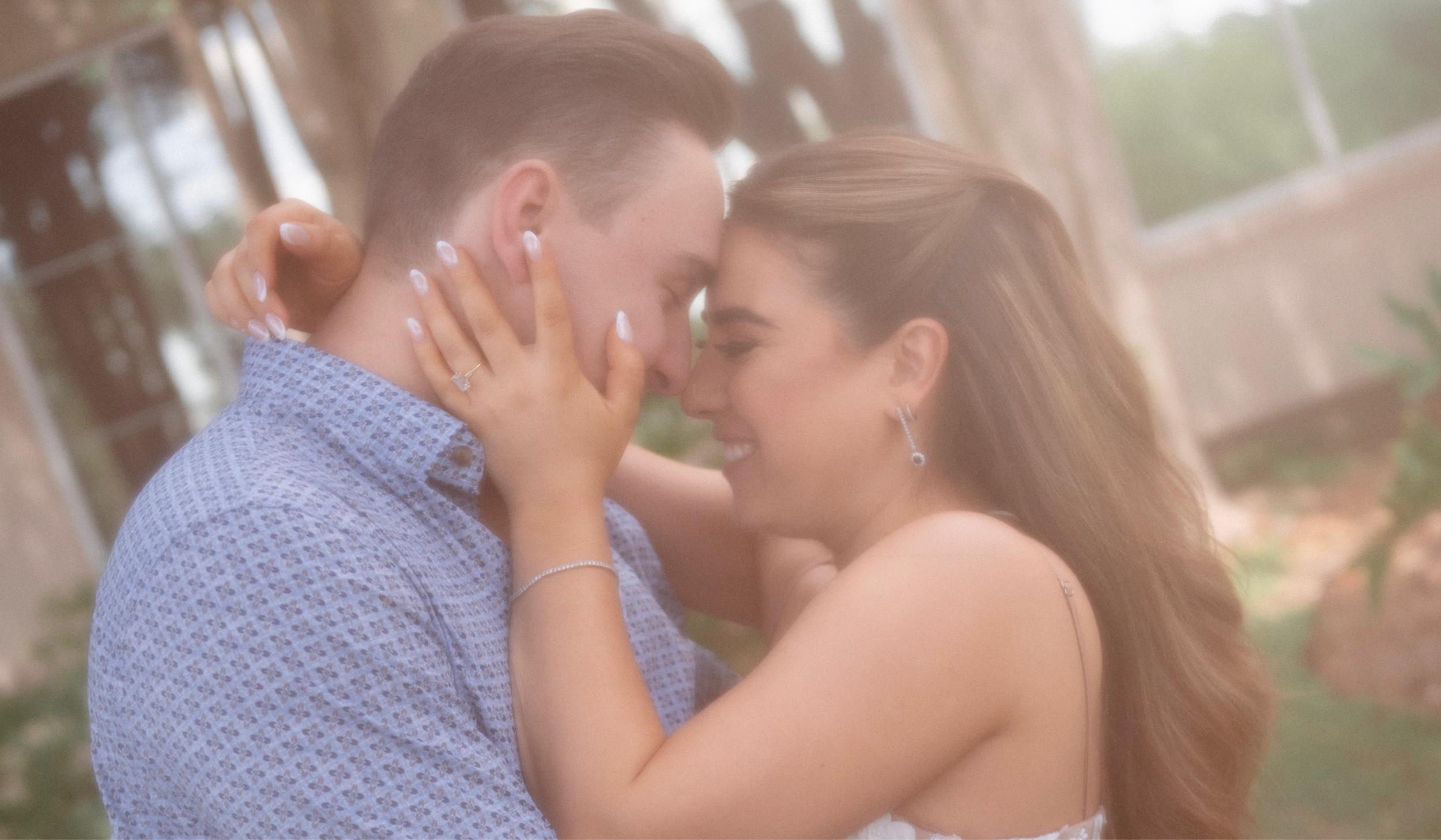 The Wedding Website of Anakaren Dávila and Guillermo Vázquez