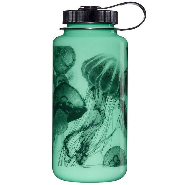 Nalgene Sustain Tritan BPA-Free Water Bottle Made with Material Derived from 50% Plastic Waste (Using ISCC Certified Mass Balance), 32 OZ, Wide Mouth