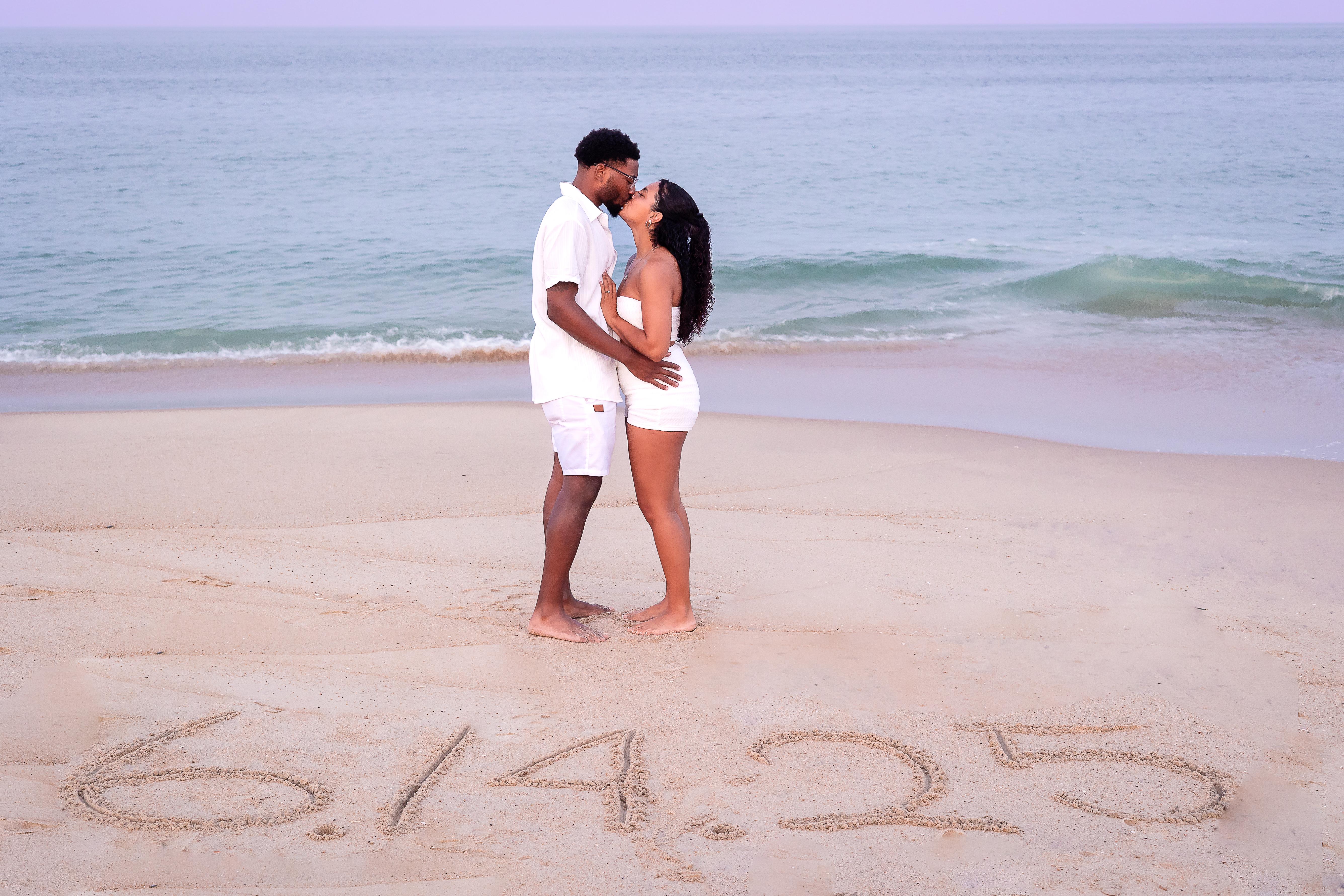 The Wedding Website of Darryl Wilson, Jr. and Ariana Santos