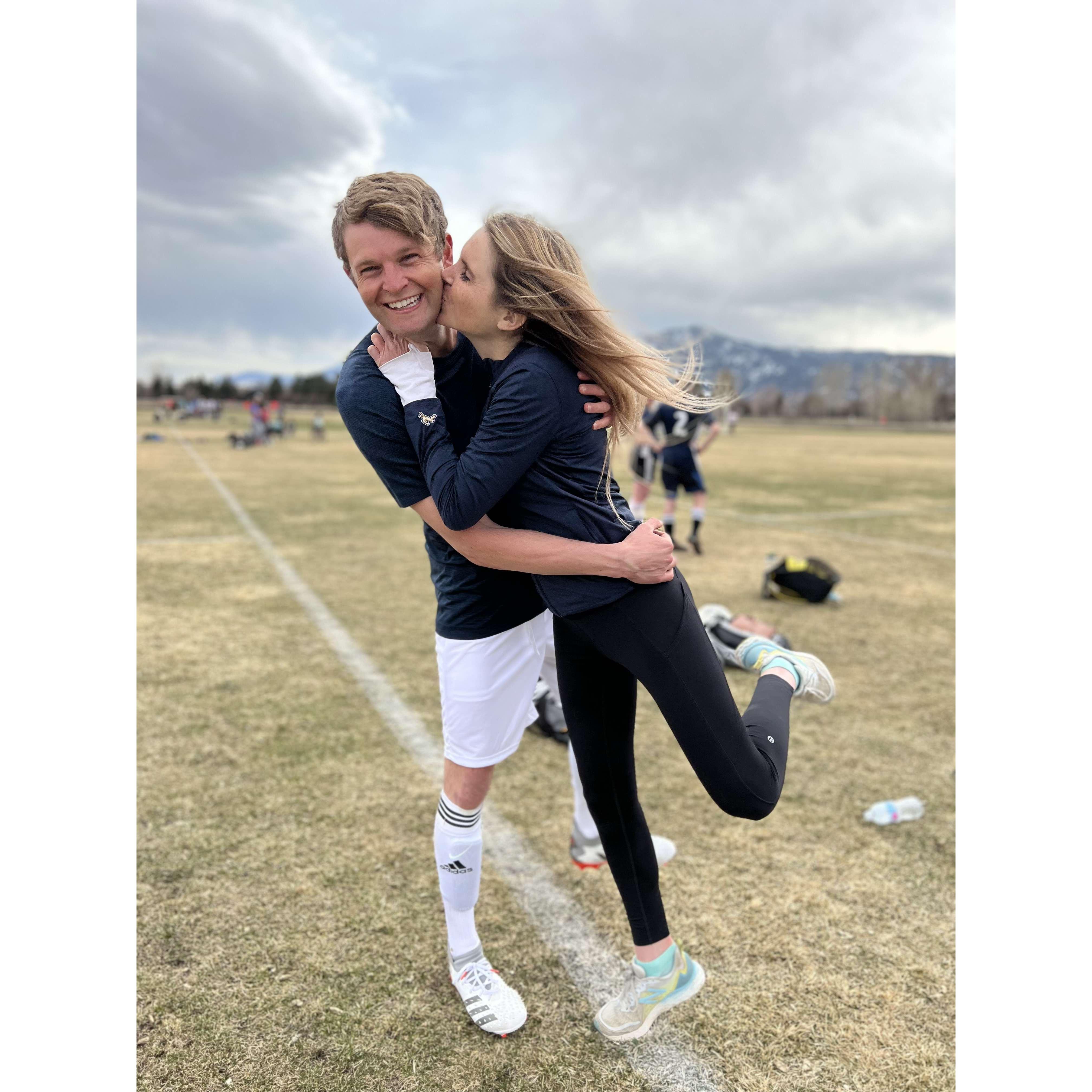 Soccer players SCORE.