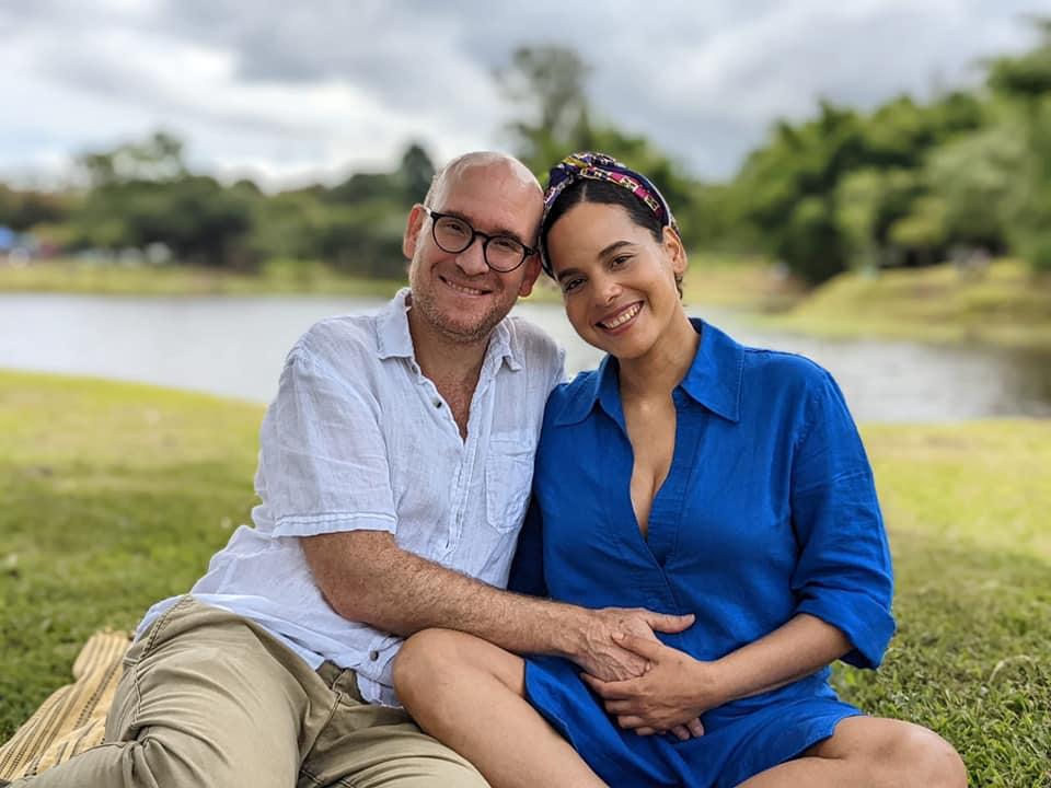 The Wedding Website of Queremos celebrar con las persona que amamos and We are celebrating our baby's arrival