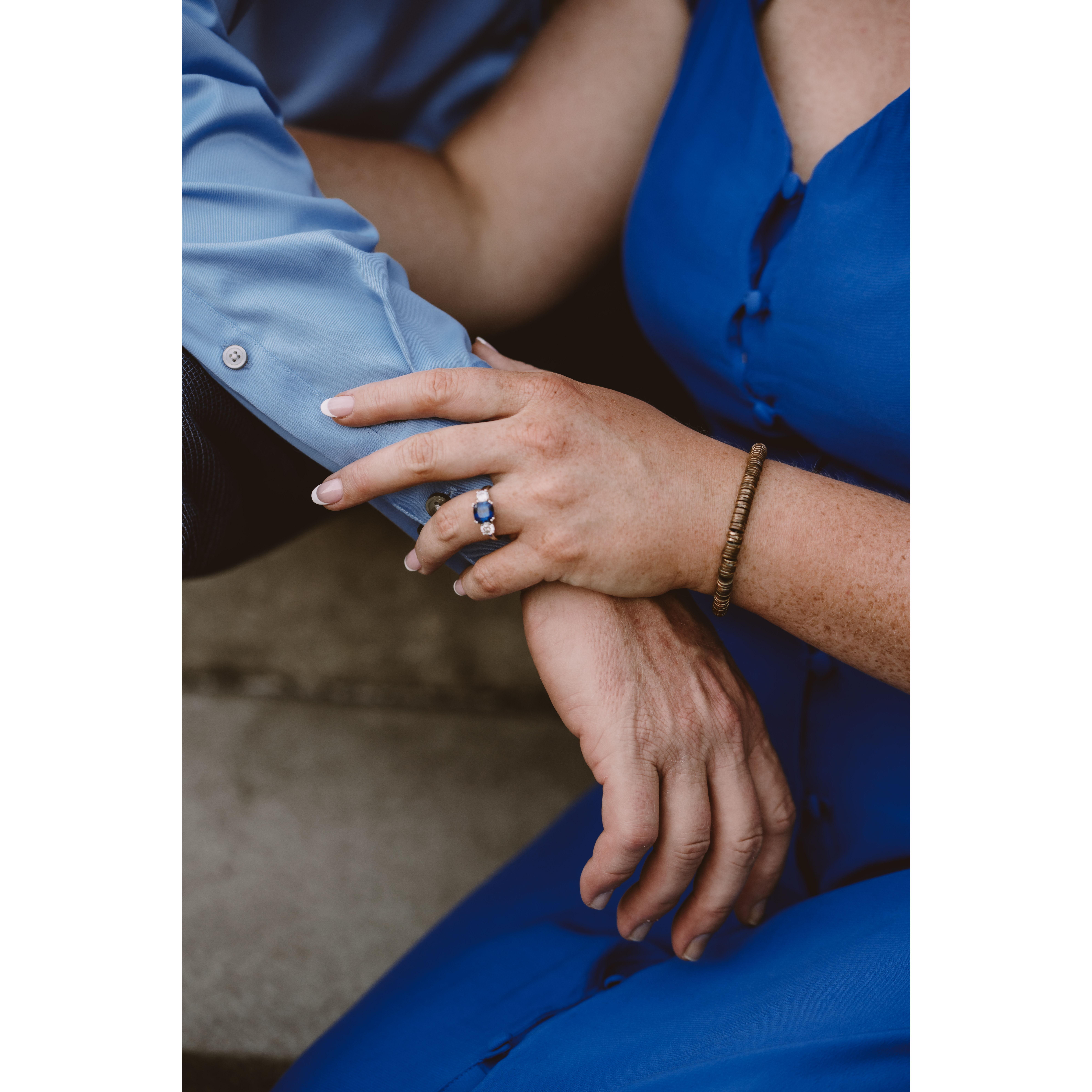 Engagement Photo Session 📸: Lauren Schoepfer Photography https://www.laurenschoepfer.photo