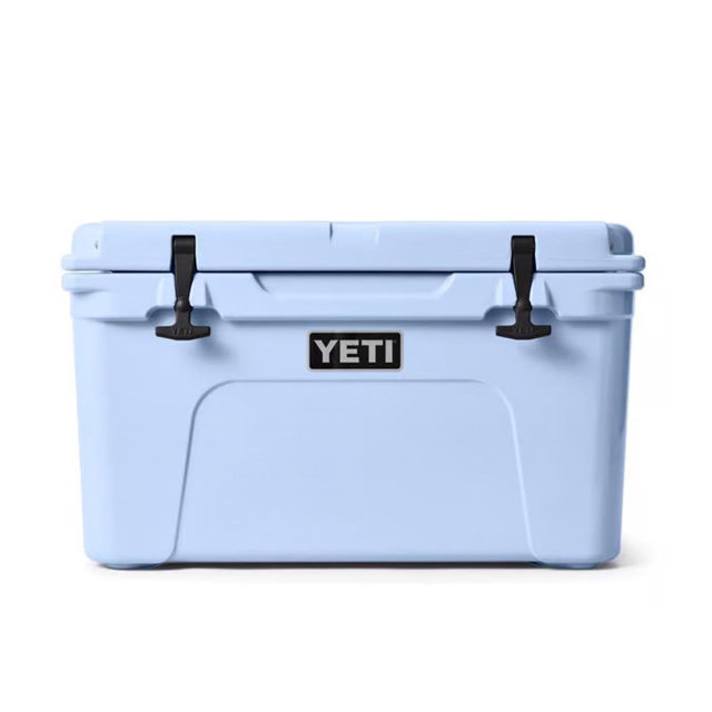 YETI Tundra Big Sky Blue 45 cans Hard Cooler