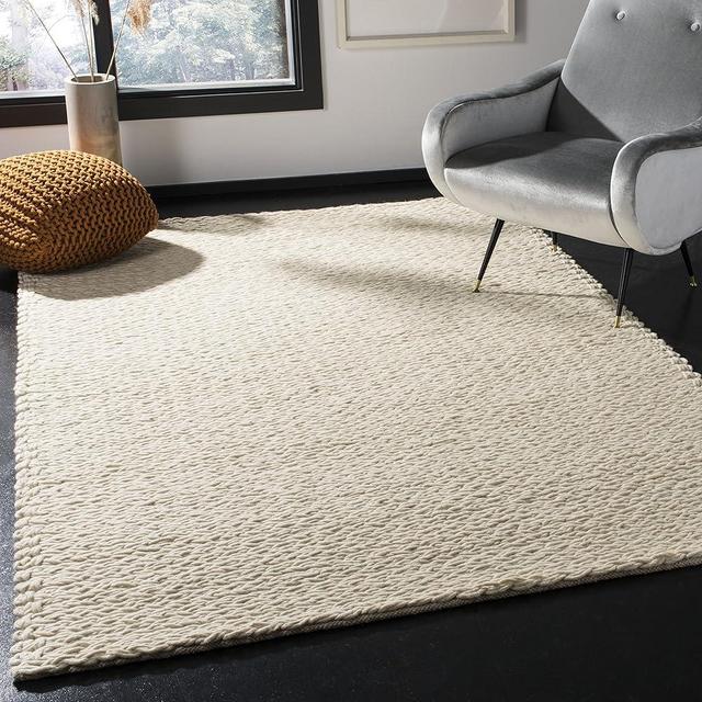 SAFAVIEH Natura Collection Area Rug - 8' x 10', Ivory, Handmade Wool, Ideal for High Traffic Areas in Living Room, Bedroom (NAT802A)