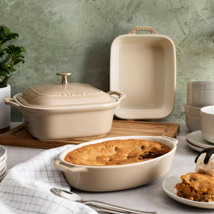 Staub Stoneware Baking Dish With Lid Casserole Dishes For Oven
