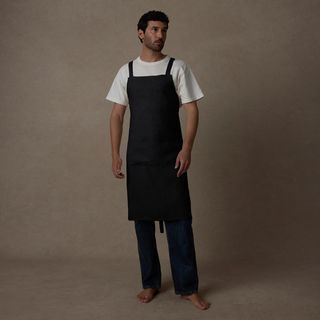 Jude Apron