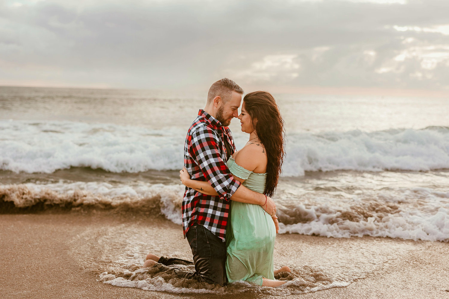 The Wedding Website of Cintia Mora and Lee Rosenbeck