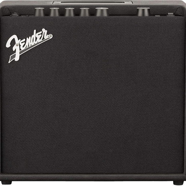 Fender Mustang LT25 Guitar Amplifier