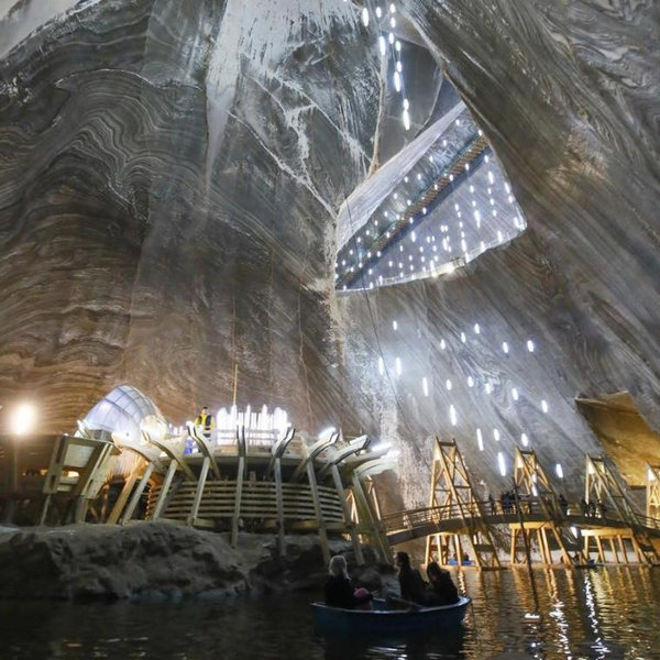 Salt mines tour