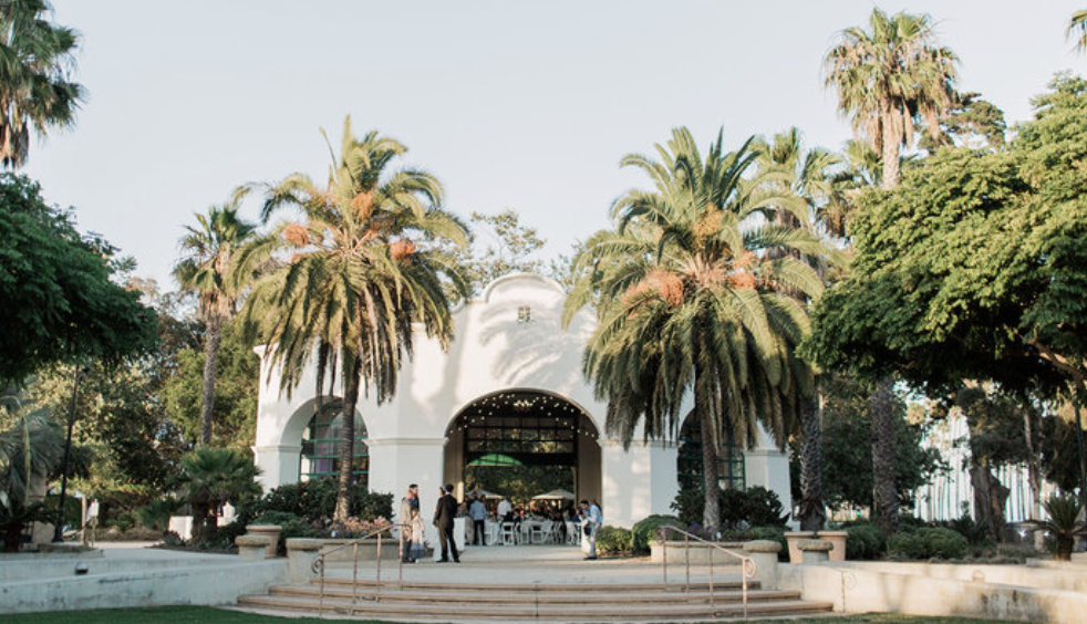 The Wedding Website of Lindsay Northrop and Brayden Levy