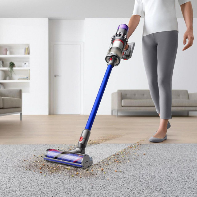 Dyson Cordless V11 Stick Vacuum