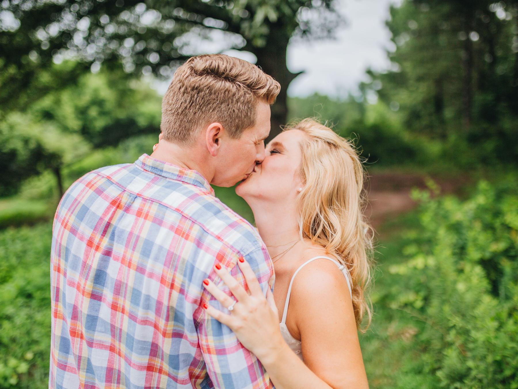 The Wedding Website of Lindsay Larkin and Timothy Simpson