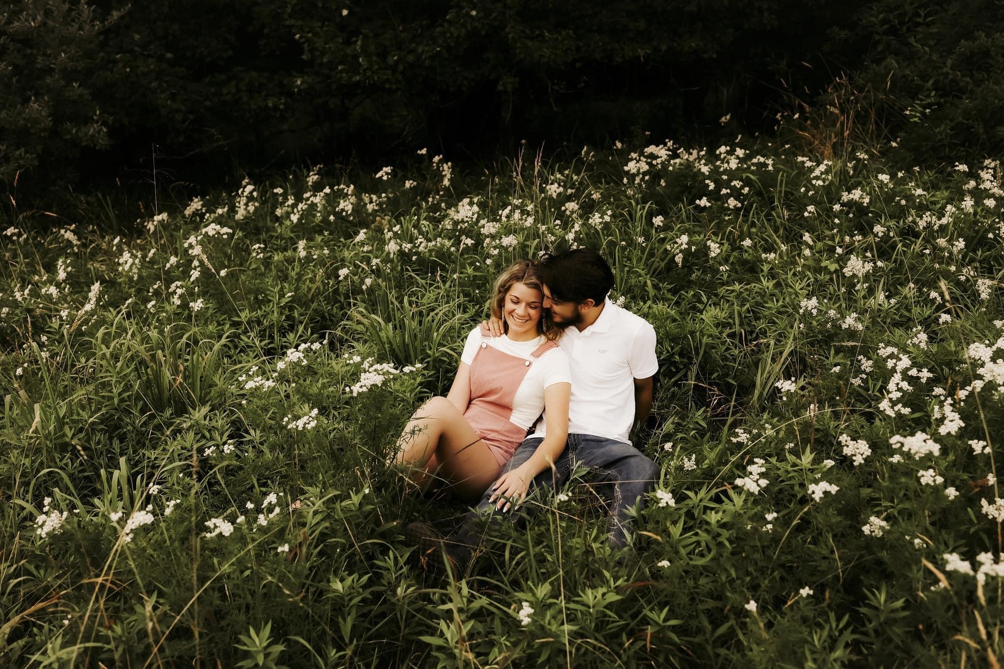 The Wedding Website of Joeleigh Cheyenne Davenport and Ethan Blake Taylor