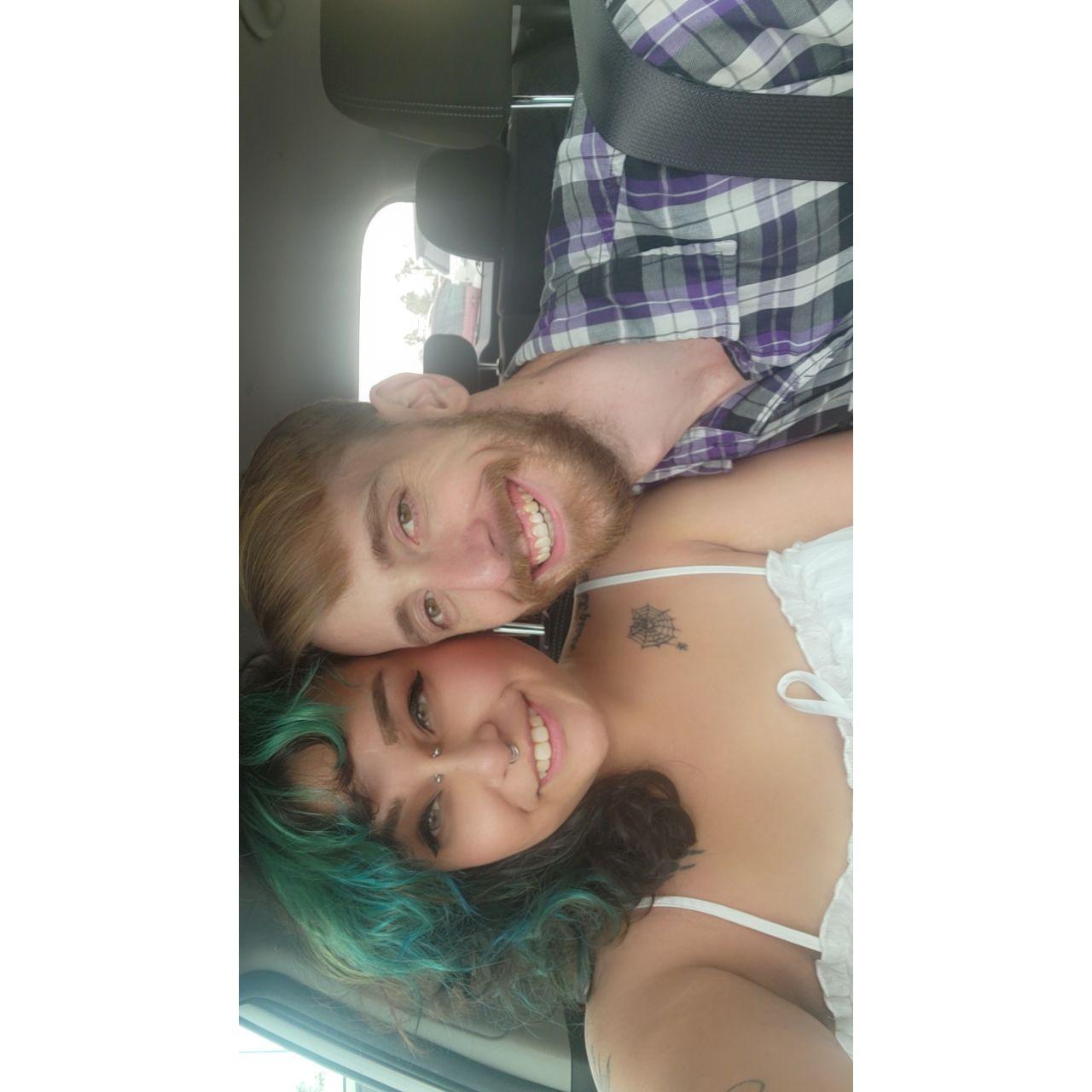 <3