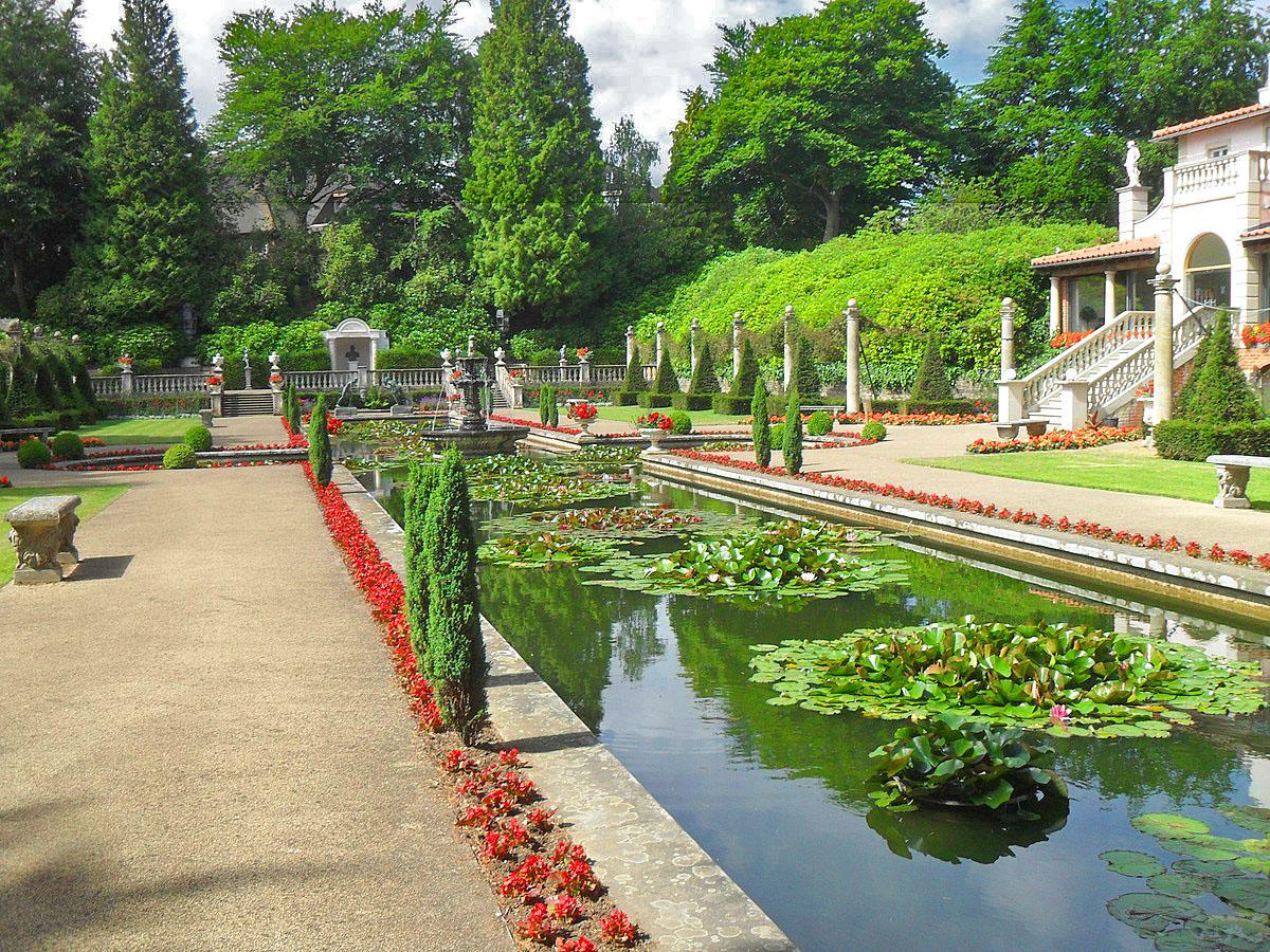 The Wedding Website of Naomi Williams and Reece Campbell