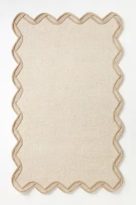 Tufted Wool Scalloped Border Rug