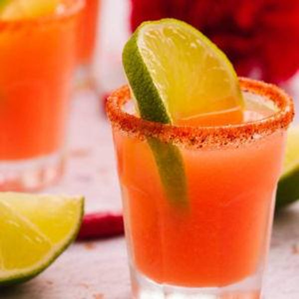 Honeymoon Drinks for the Newlyweds 🧡