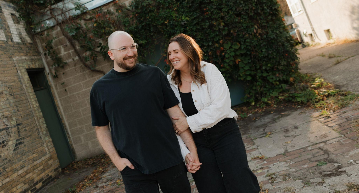 The Wedding Website of Ellie Smith and Dylan Murphy
