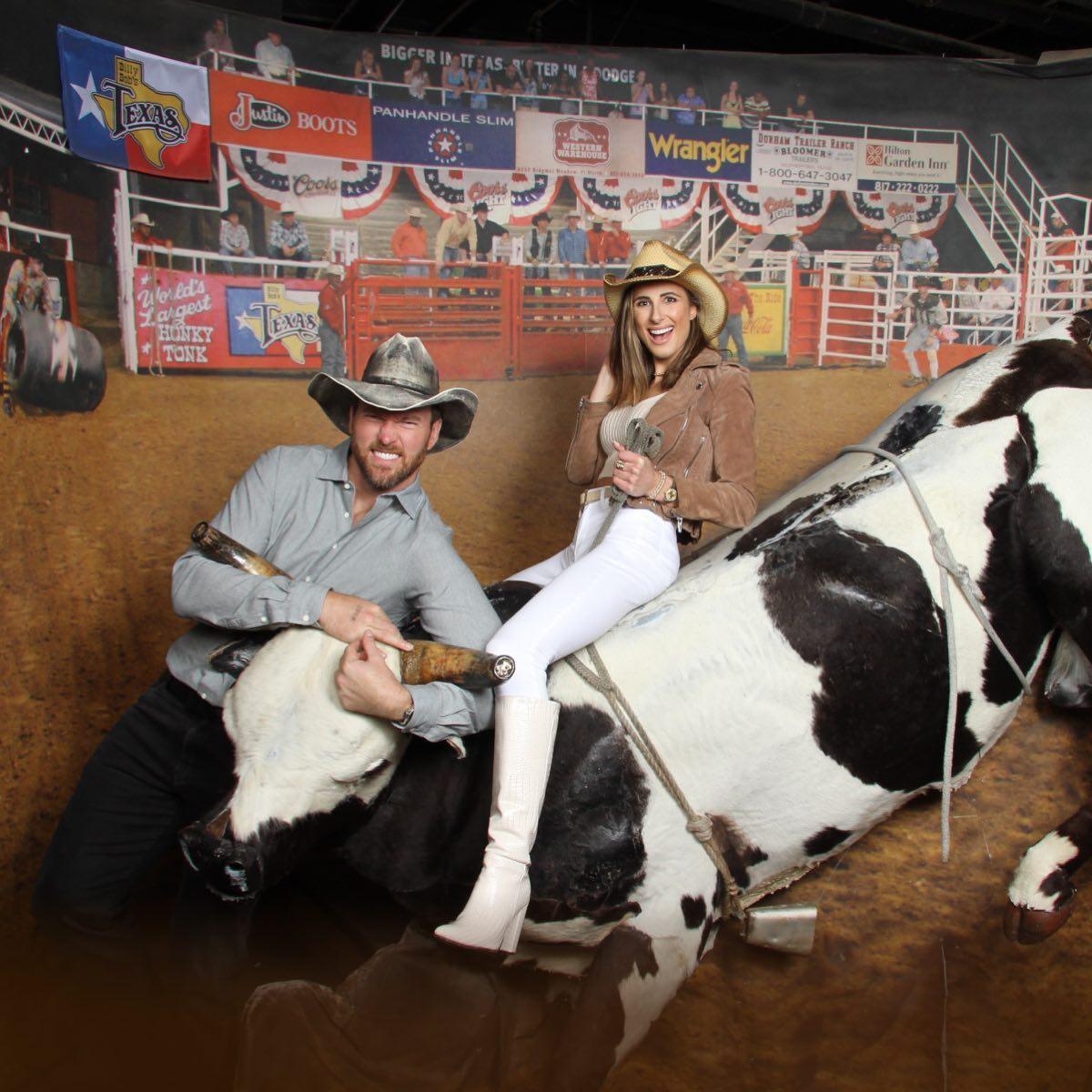 A fun night at Billy Bobs!