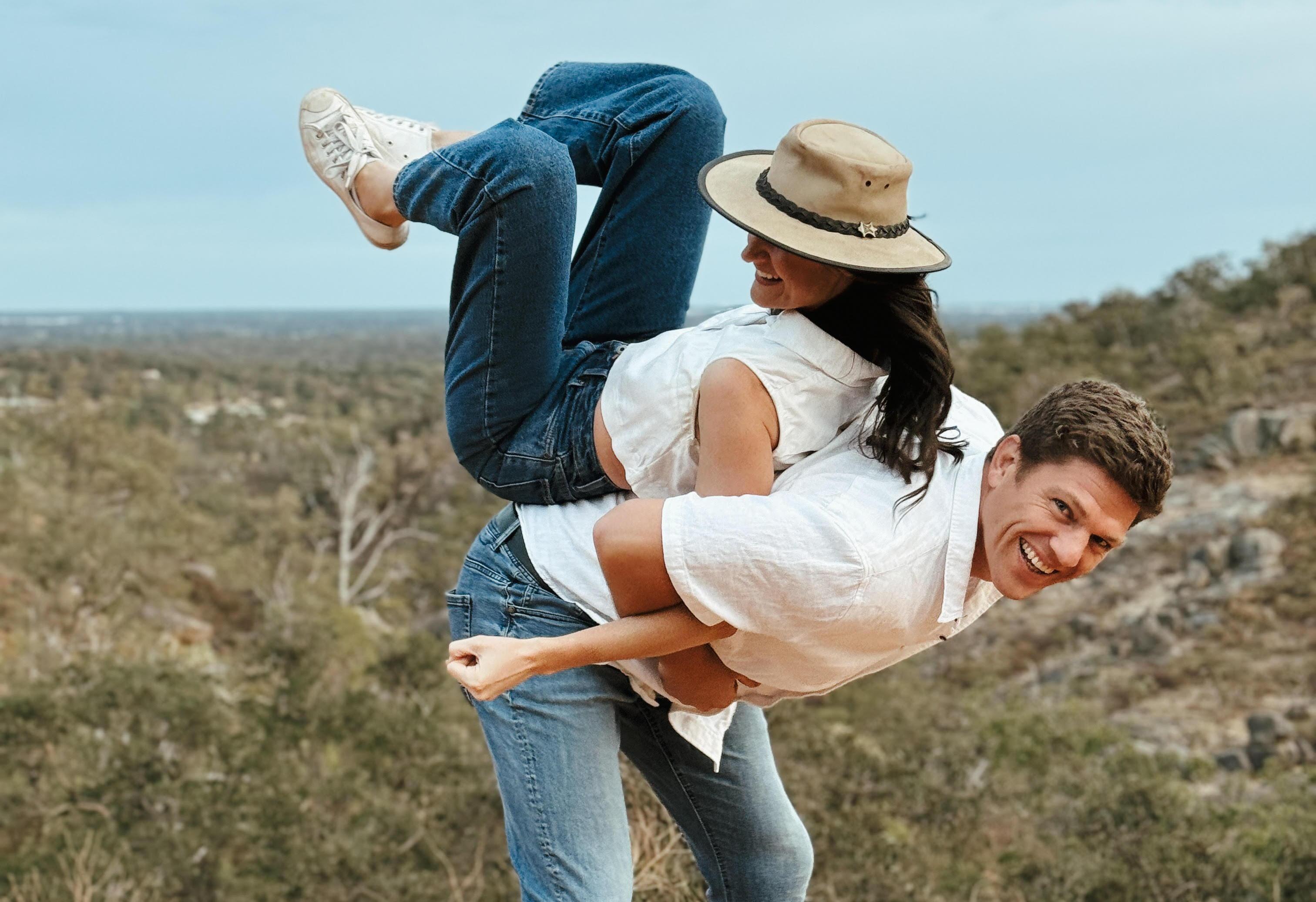 The Wedding Website of Joshua Pullman and Laura Dunnett
