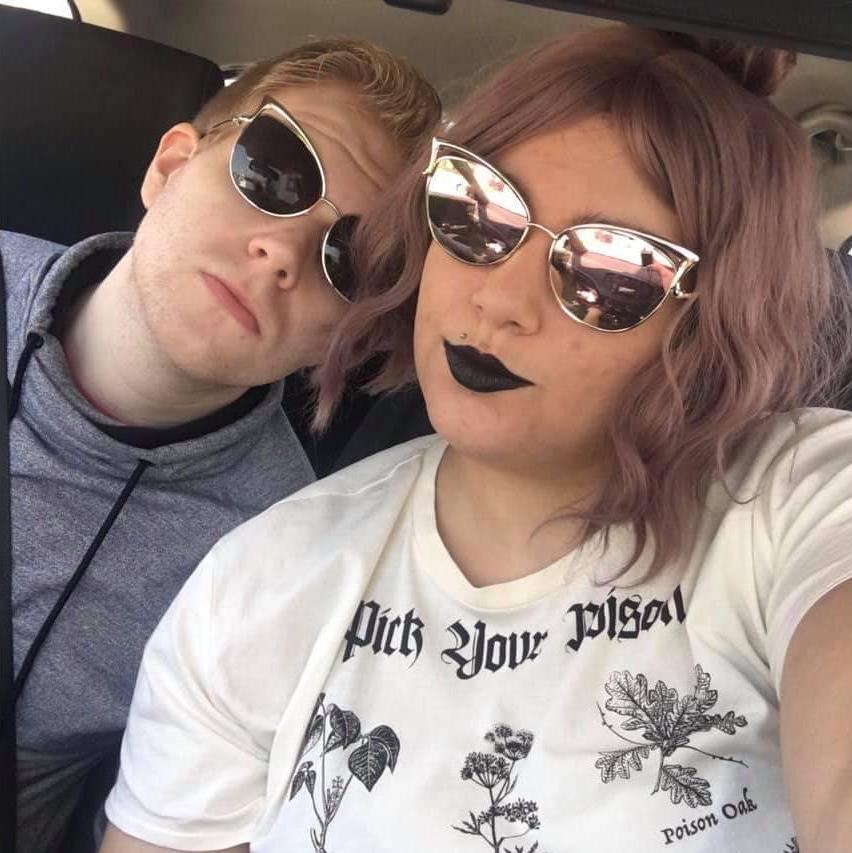 We love this pic in the matching sunglasses on our way to one of our events.