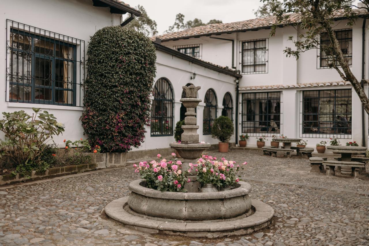 The Wedding Website of Denisse Armas and Santiago Miño