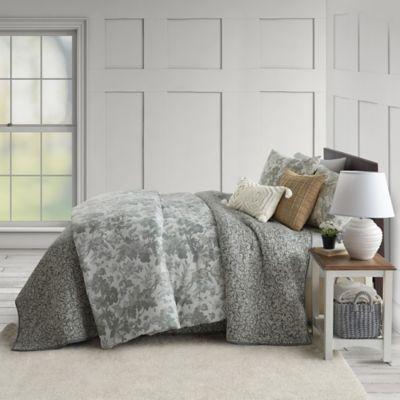 Bee & Willow™ Home Ditsy Floral King Coverlet in Blue