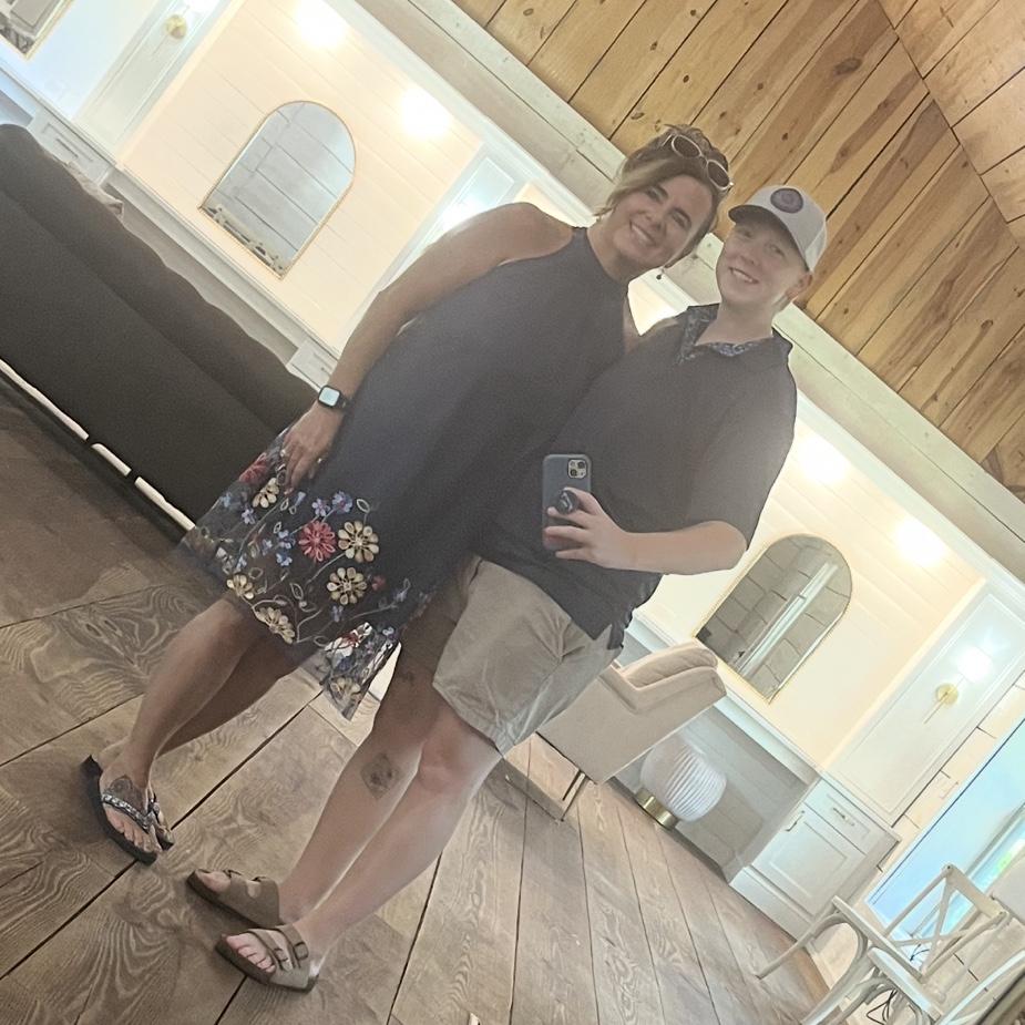 Bridal suite….Koury Farms
Vendor meeting
7/20/25