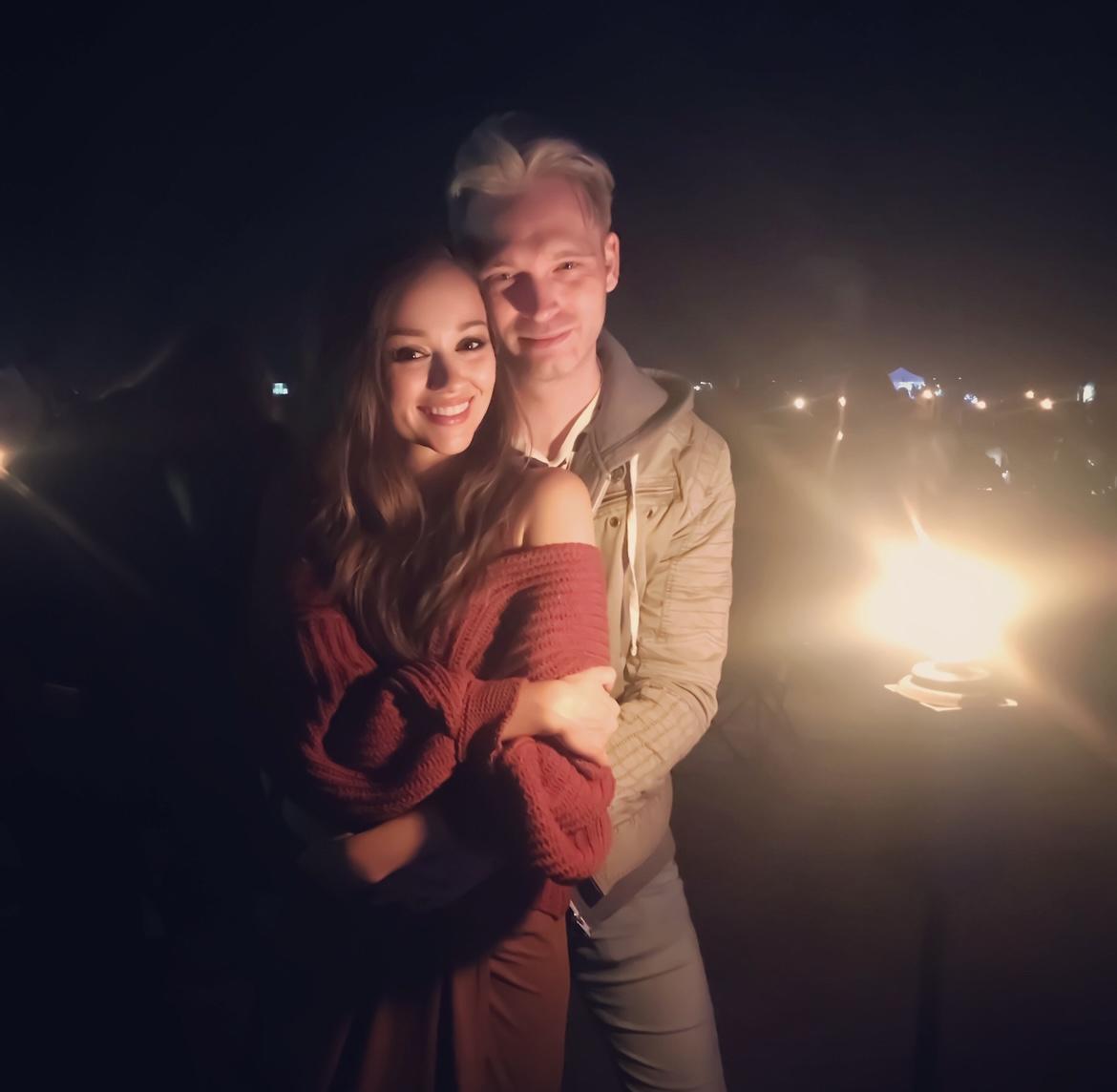 Until one evening, where under the stars at the lantern festival, we became boyfriend and girlfriend. 💖