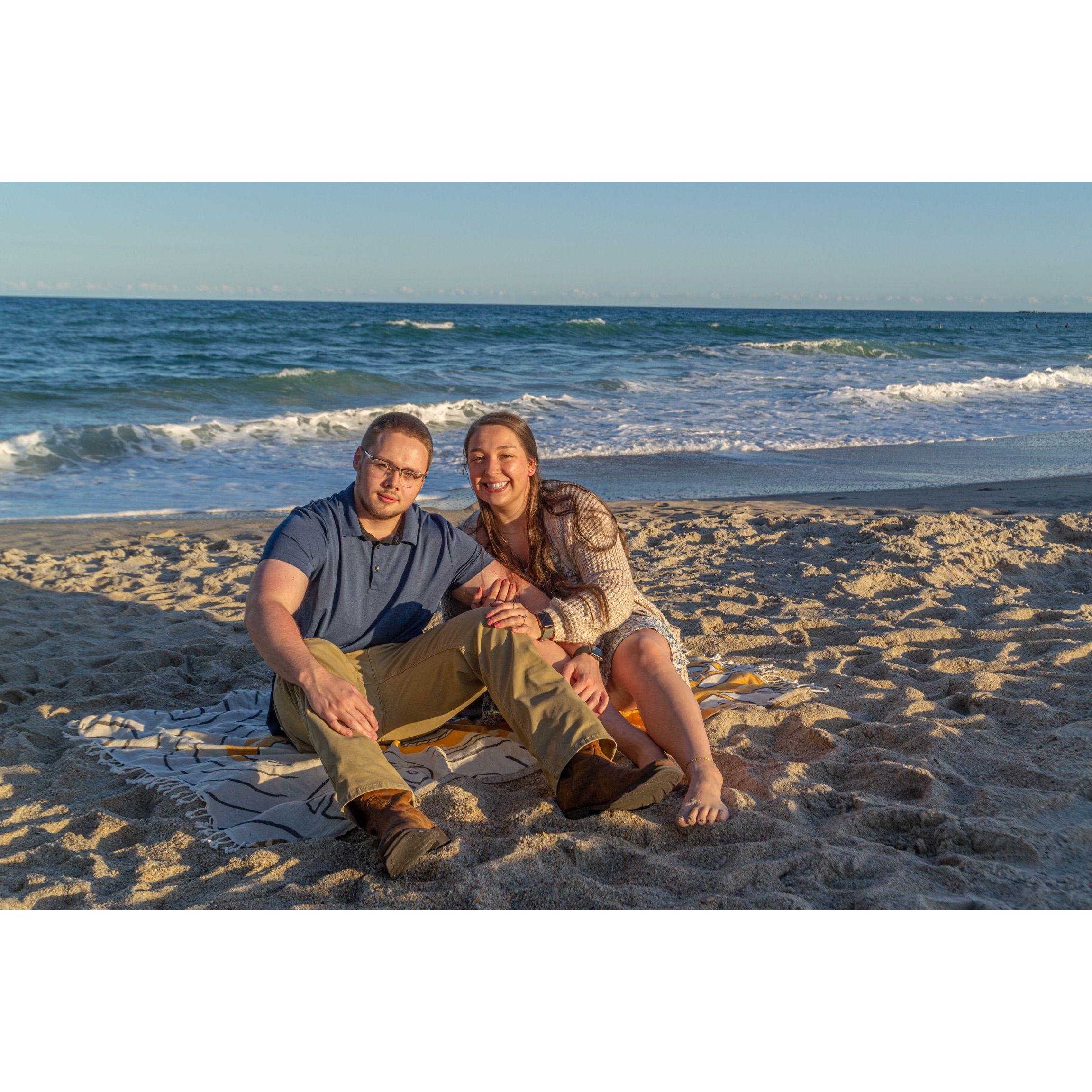 They began chatting on a Sunday, Abby's tire was fixed by Monday, and they went on their first date on that Wednesday!