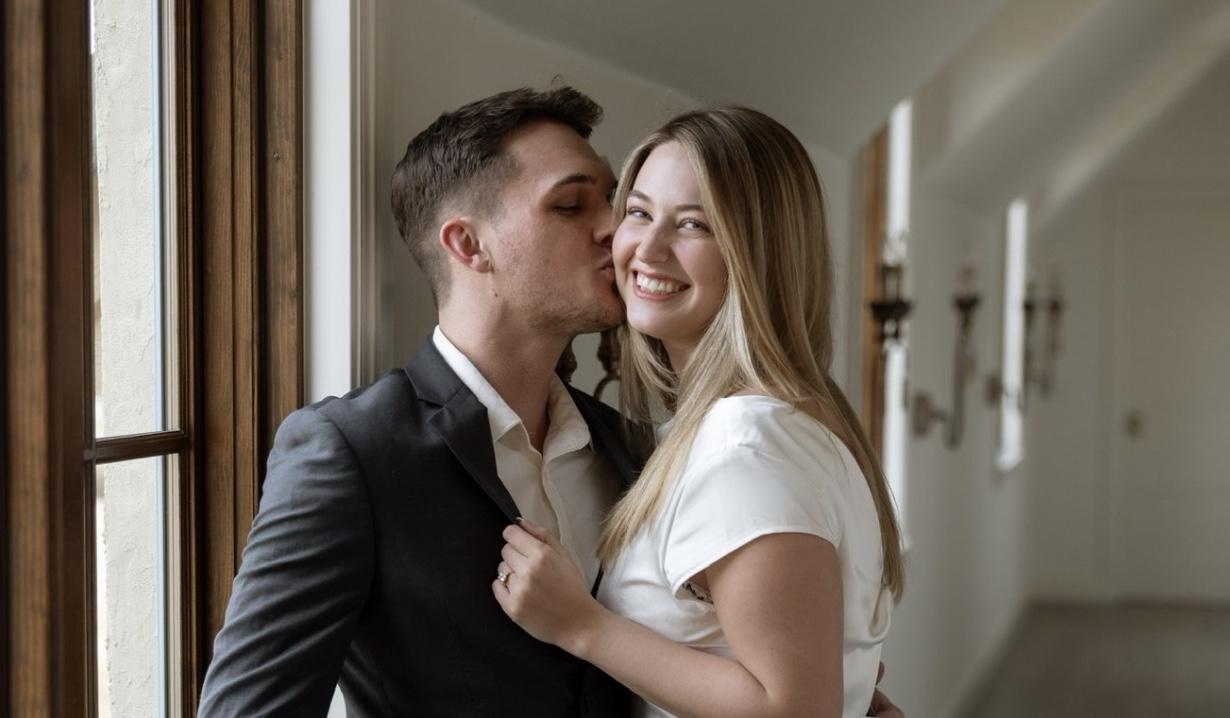 The Wedding Website of Olivia Tefertiller and Colton Anglin