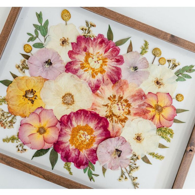 Preserve our wedding bouquet