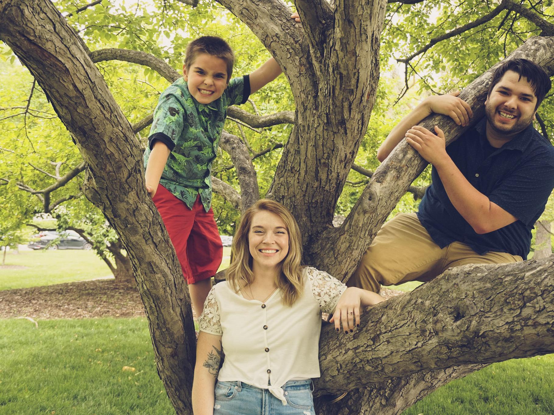 The Wedding Website of Alicia Newton and Dennis Elick