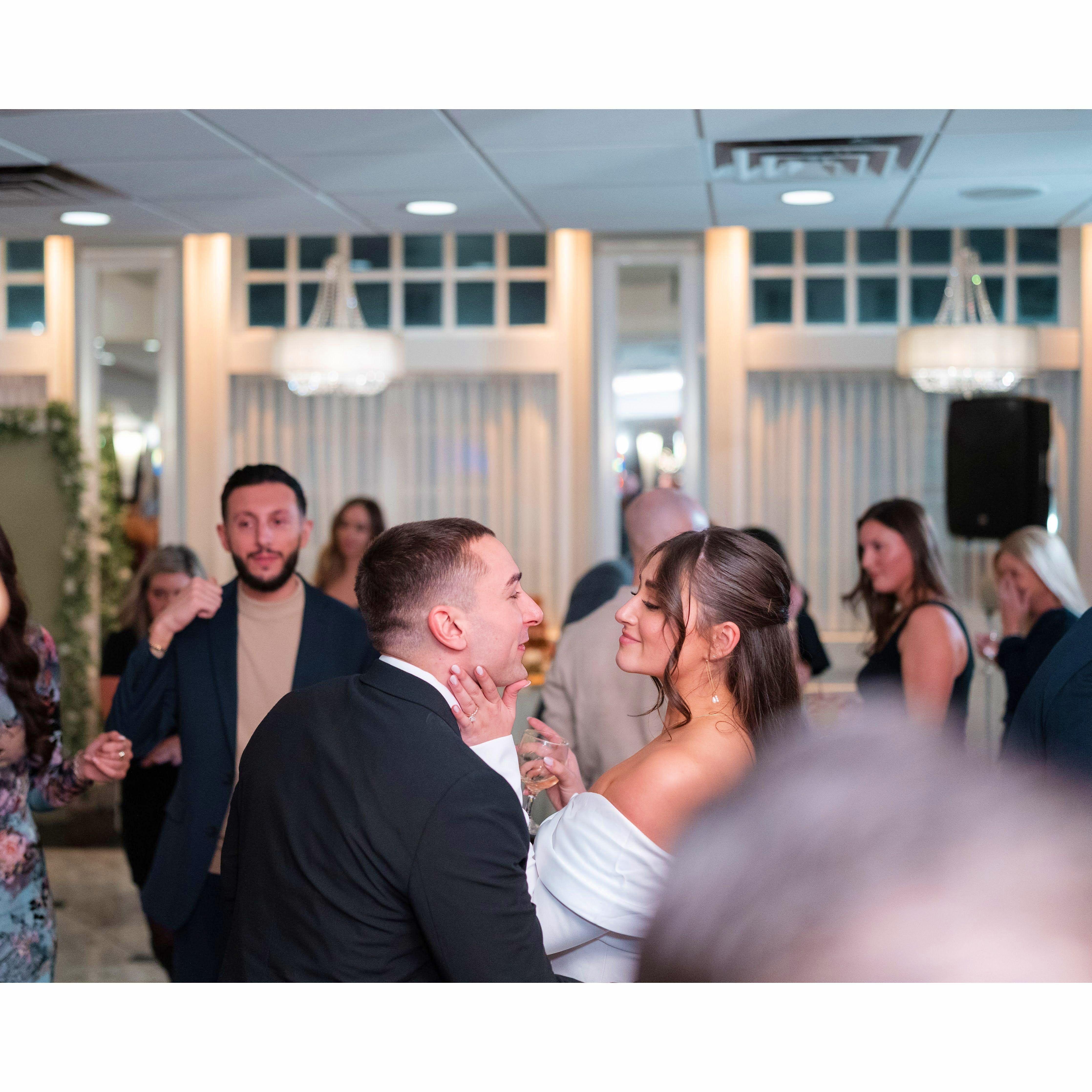 February 1, 2025
Engagement Party at LiGreci's Staaten
Dylan Zipf Photography (Instagram: Dylanzipf_Photography)