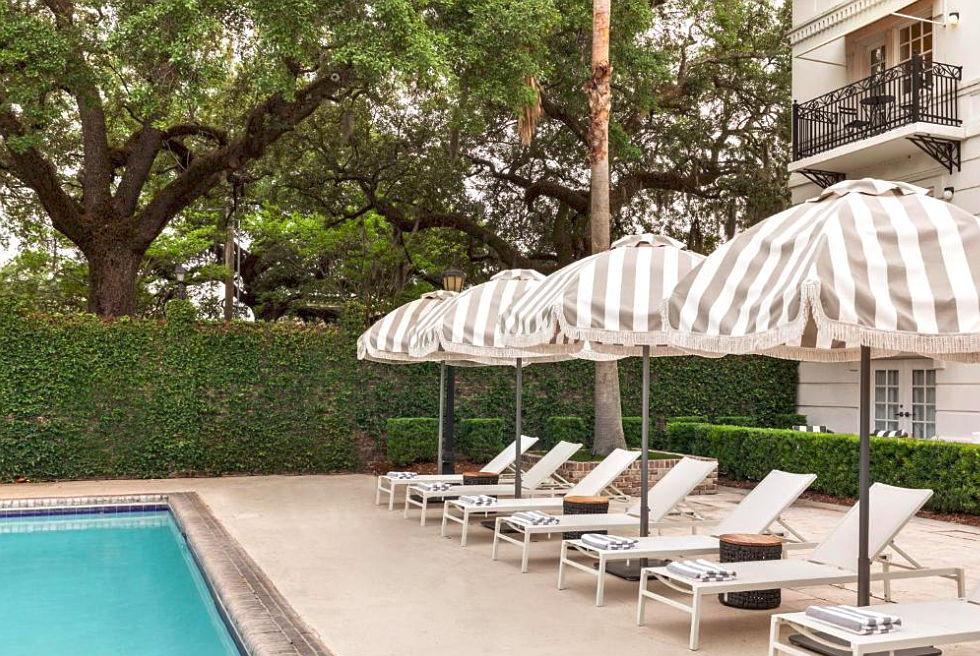 The Wedding Website of Gabrielle Dawes and Alex Mills