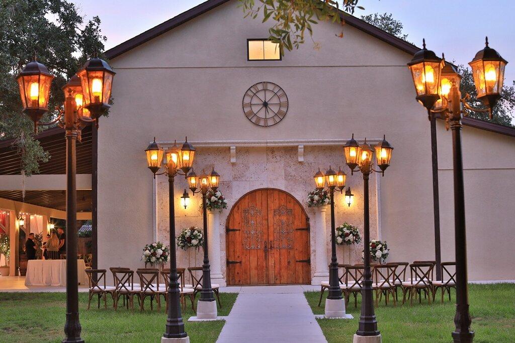 The Wedding Website of Lauren Pearce and Christian Rider