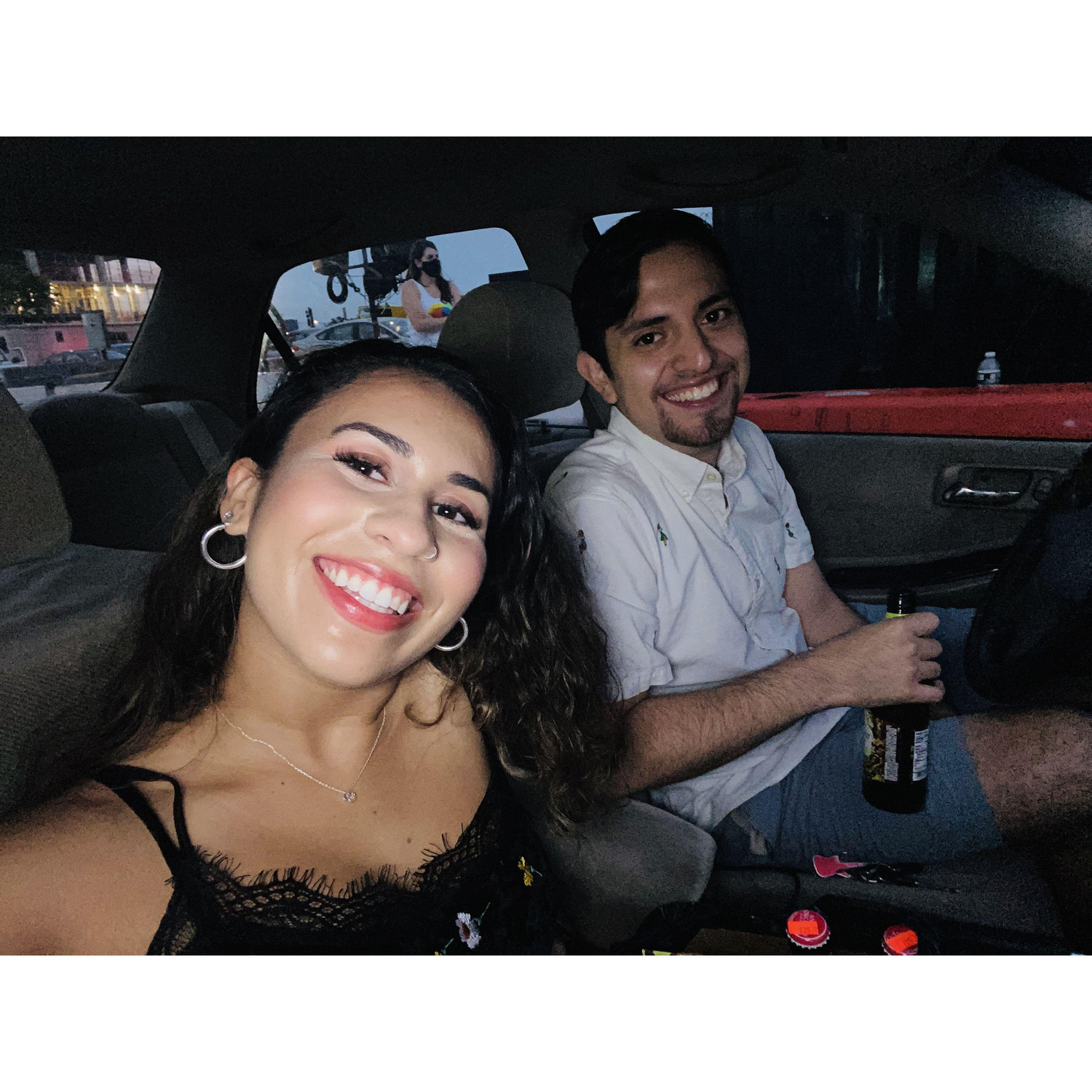 7/2020
Nuestra primera cita en un autocine viendo 'Mean Girls' en Greenpoint, Brooklyn