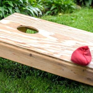 DIY corn hole/bean bag toss