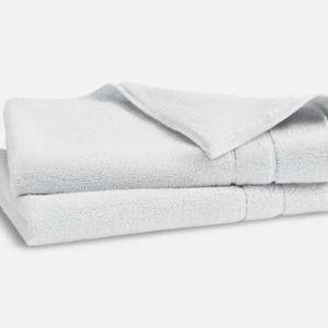 Super-Plush Turkish Cotton Hand Towels (Color: Cloud)