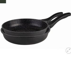 Set of 2 Pans