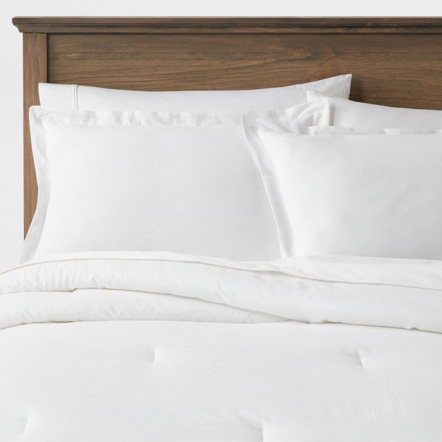 Full/Queen Cotton Linen Chambray Comforter & Sham Set White - Threshold™
