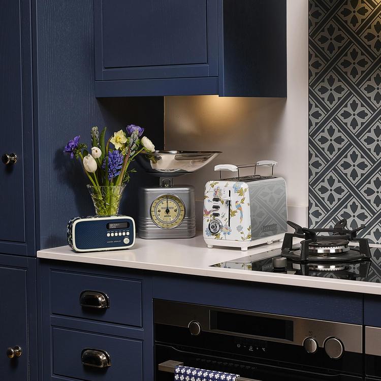 Laura Ashley, 2-Slice Toaster | Zola