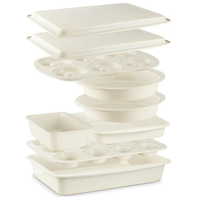 Baking Pans Set, 9-Piece Baking Sheet Set with Non-Stick Coating and Innovative Handles, Includes Exclusive Donut Pan – Ideal for Home and Professional Baking（White)